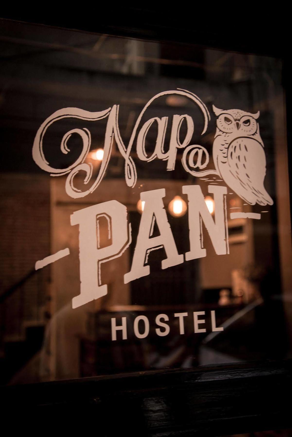 Nap@Pan Hostel Silom Bangkok Exterior photo